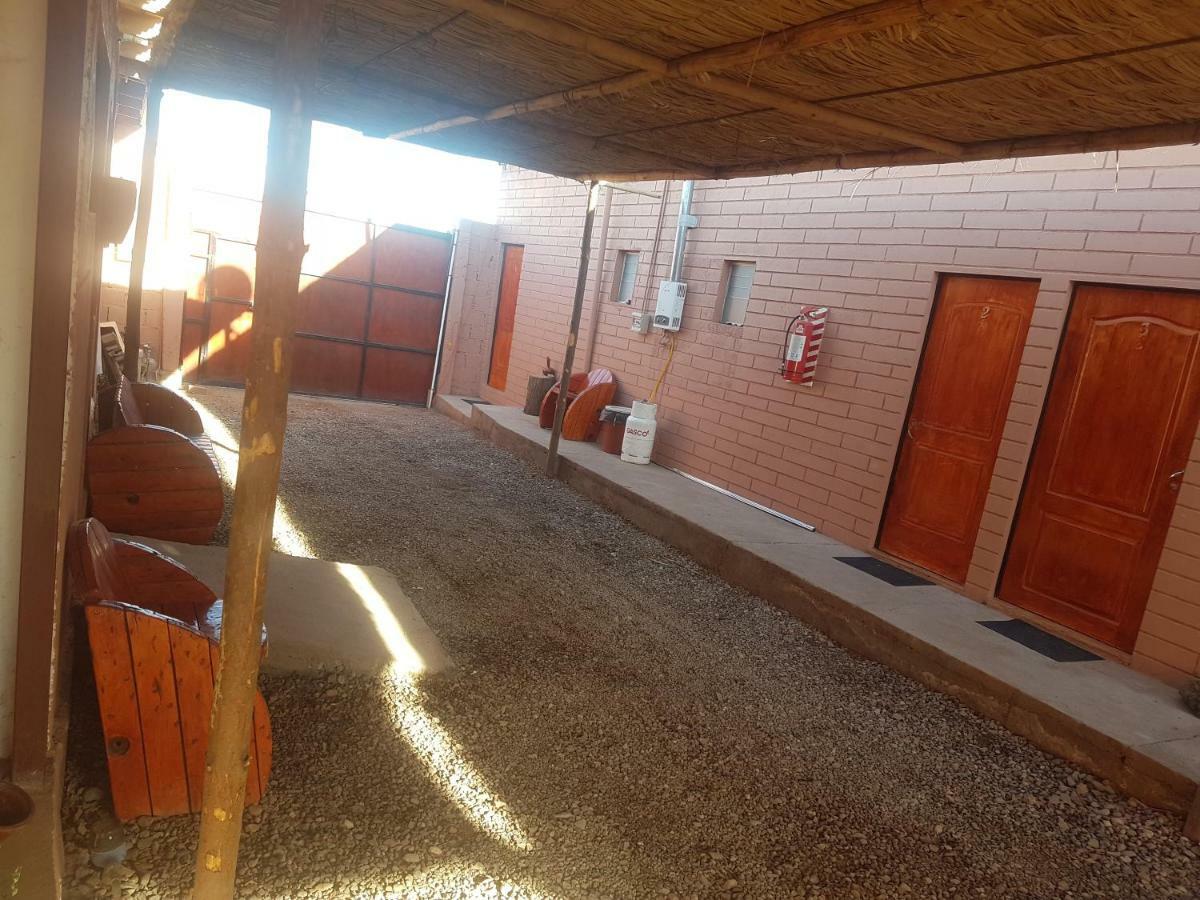 hostal nuevo sol y viento Albergue San Pedro de Atacama Exterior foto