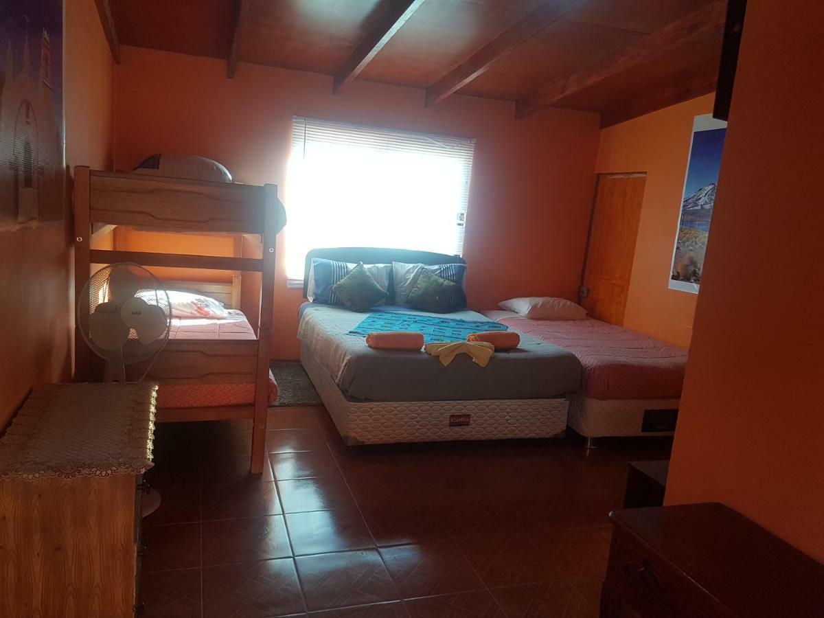 hostal nuevo sol y viento Albergue San Pedro de Atacama Exterior foto